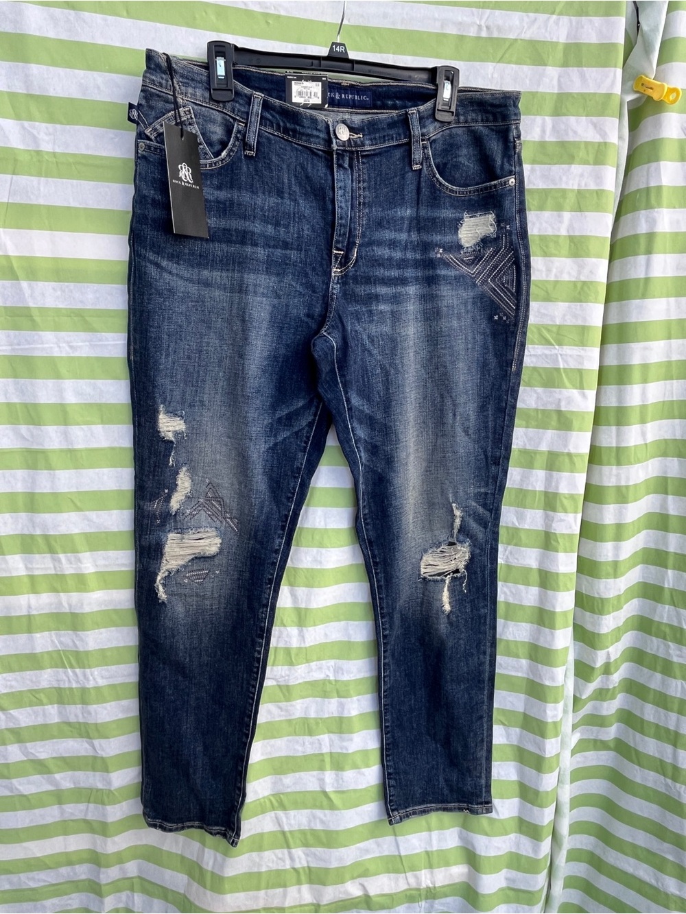 Rock & Republic Dark Indigo Distressed Skinny Jeans